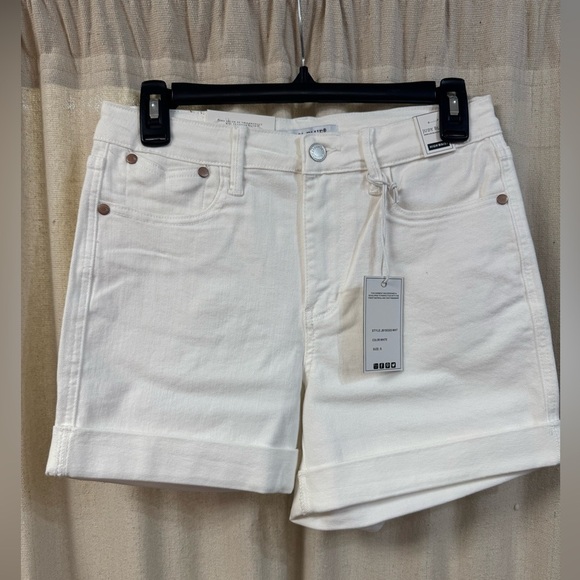 White Women's Cuffed Shorts - Judy Blue - Picture 1 of 3